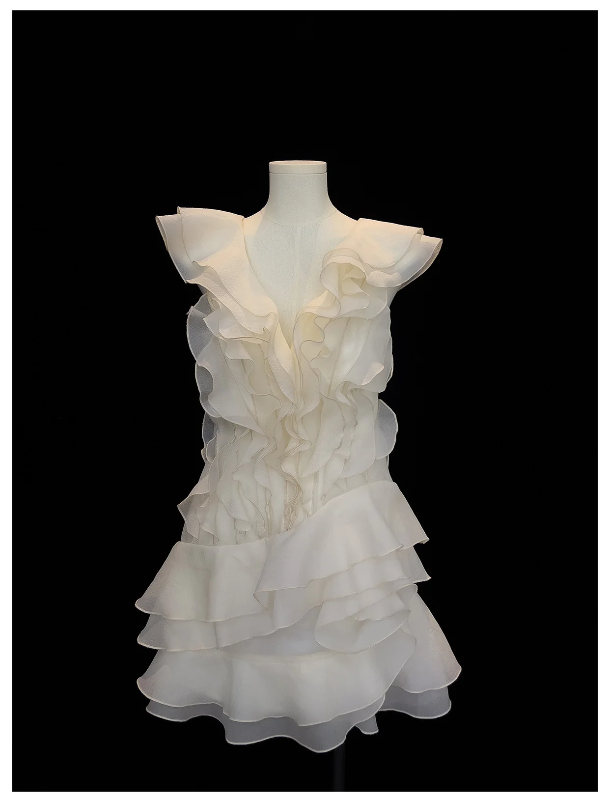 Pretty A line V Neck Ivory Chiffon Short Formal Homecoming Dresses Middle School Short 21st Birthday Outfits Graduation Dress Mini Cocktail Dresses DH2306 - Deanwangkt