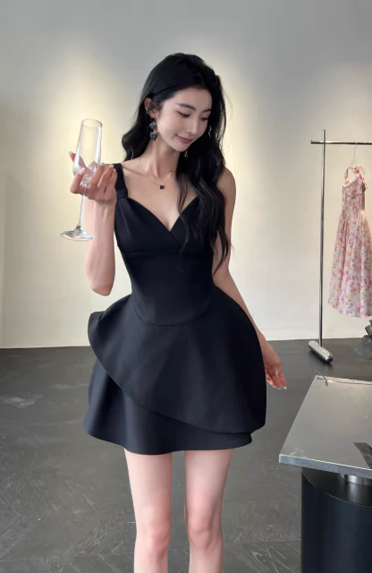 Glam V-neck A-Line Satin Short Prom Dresses, Black Homecoming Dresses DP3135 - Deanwangkt