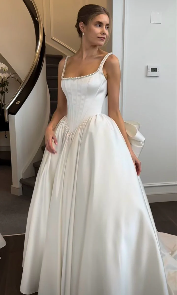 Classic Bridal Gown Ball Gown Square Neck Sleeveless Satin White Wedding Dresses Minimalist Bridal Gowns DH738 - Deanwangkt
