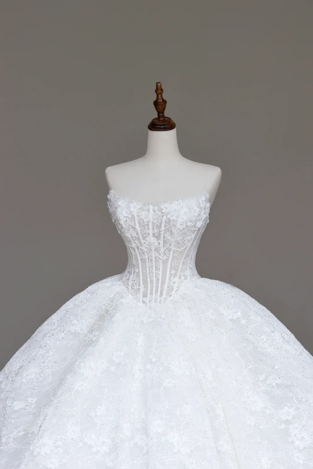 Unique Bridal Gown Ball Gown Sweetheart Lace White Satin Wedding Dresses Bridal Gowns DP684 - Deanwangkt