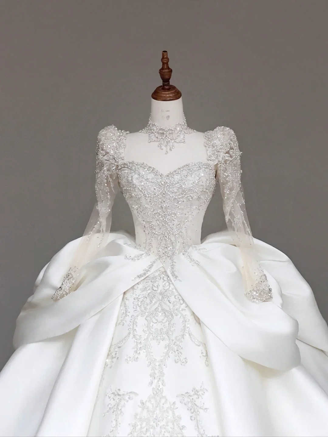 Unique Bridal Gown Ball Gown Sweetheart Long Sleeves White Sequin Wedding Dresses Bridal Gowns DP714 - Deanwangkt