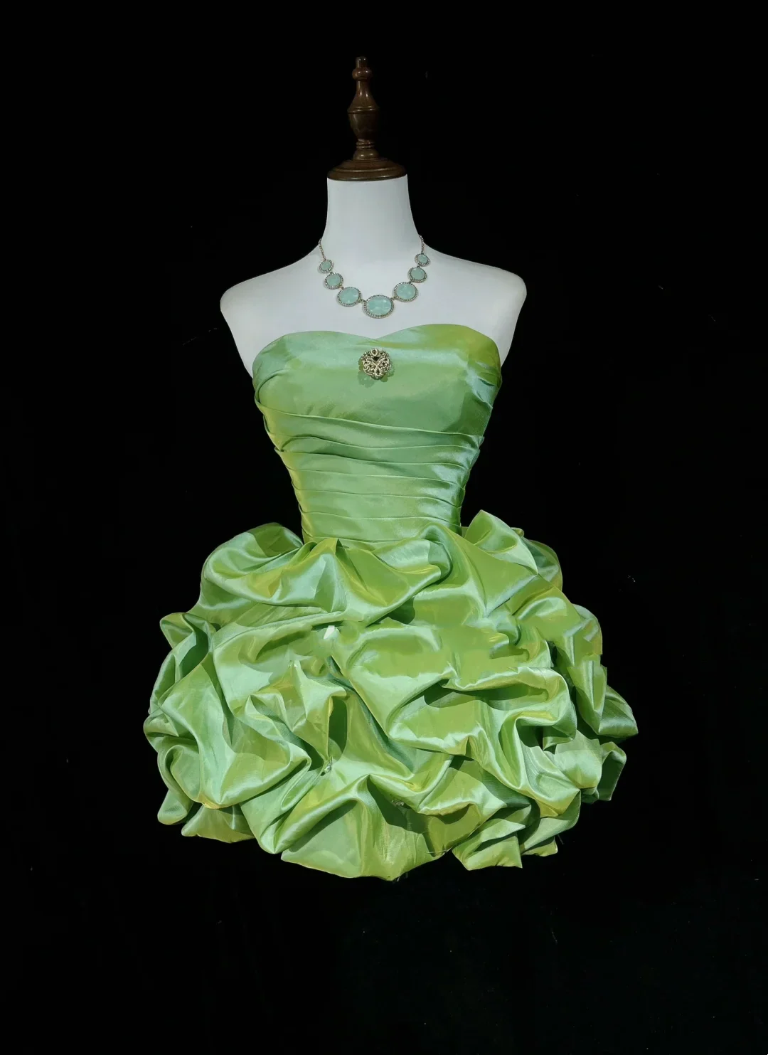 Vintage Ball Gown Sweetheart Taffeta Green Sleeveless Mini Short Formal 8th Grade Homecoming Dresses Summer Middle School Hoco Dress Homecoming Outfits DH669 - Deanwangkt