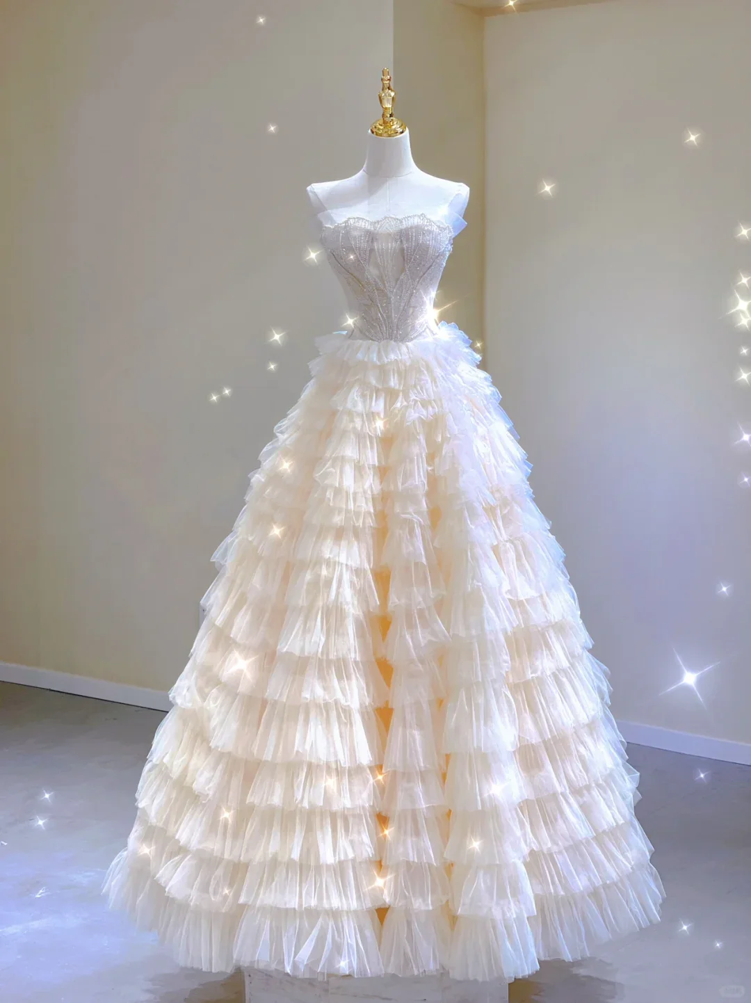 Modest Ball Gown Strapless Tulle Long Prom Dresses High School Outfits Evening Dresses DP403 - Deanwangkt