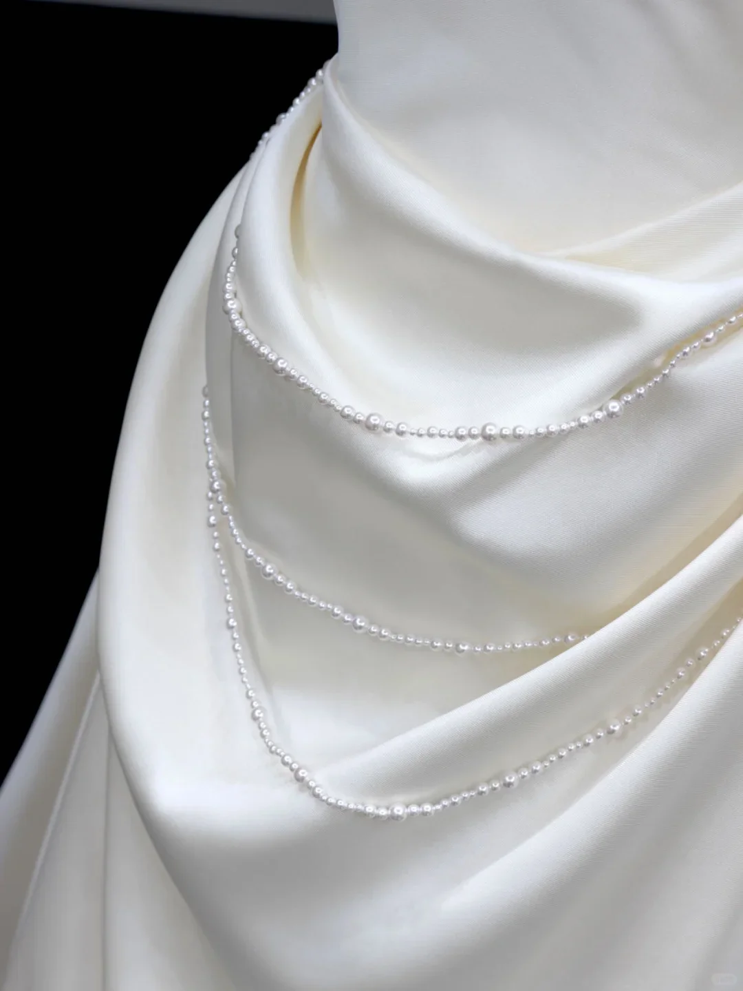 Unique Bridal Gown Ball Gown Strapless White Satin Wedding Dresses Bridal Gowns DP642 - Deanwangkt