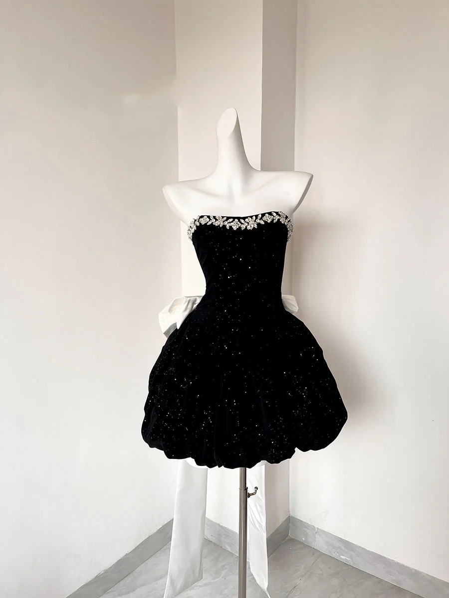 Pretty Ball Gown Sweetheart Black Velvet Formal Homecoming Dresses 21st Birthday Outfits Graduation Dress Short Mini Cocktail Dresses DH2477 - Deanwangkt