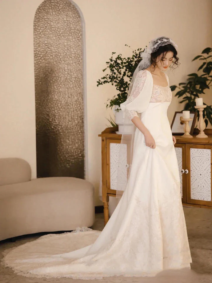 Romantic Wedding Gown Bridal Dress A Line Square Neck Satin Wedding Dress Ivory Wedding Dresses Modest Wedding Gowns DH2038 - Deanwangkt