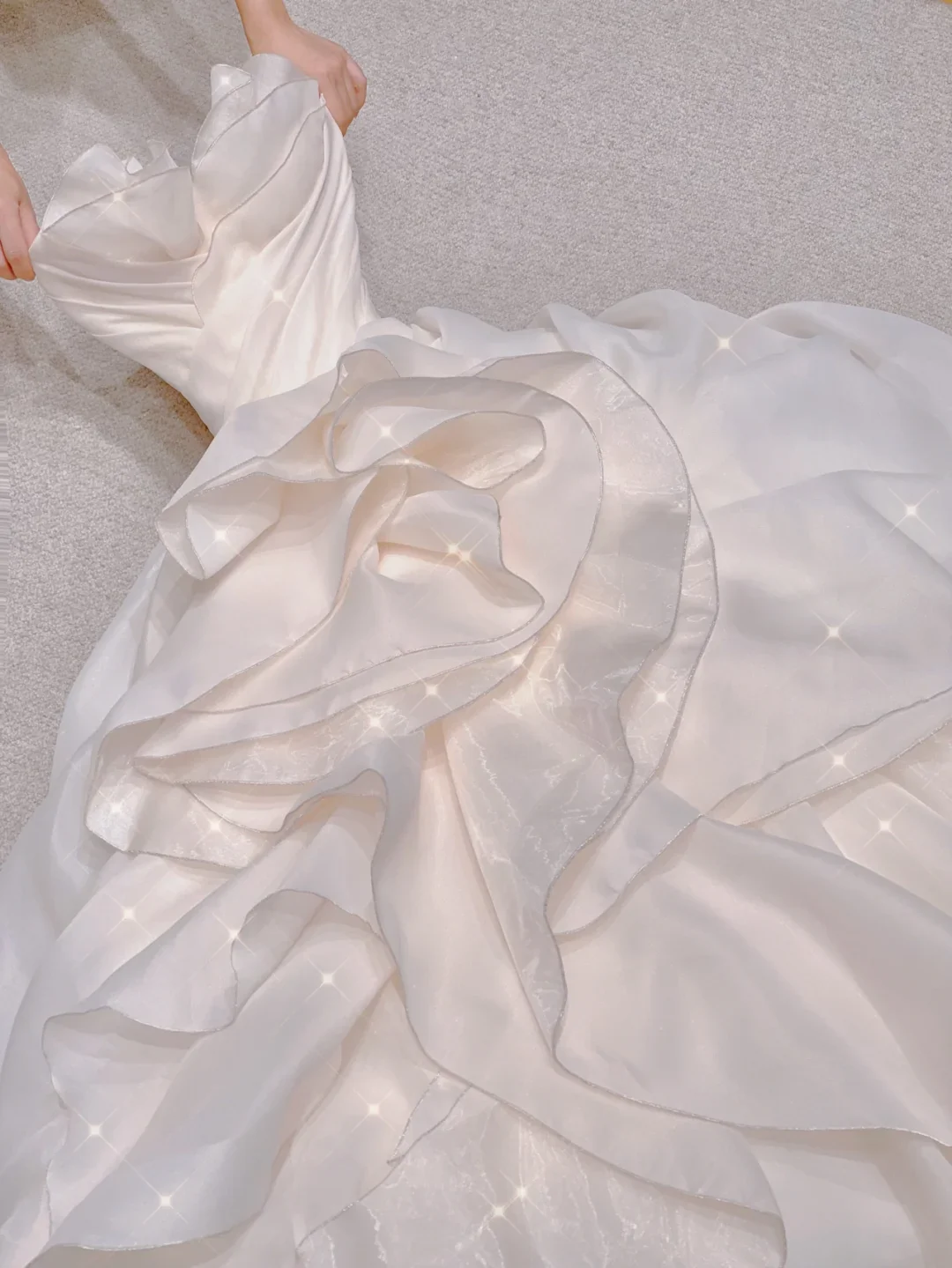 Unique Ball Gown Sweetheart Ruffles Layers Long Satin Wedding Dresses Brides Dress DP323 - Deanwangkt