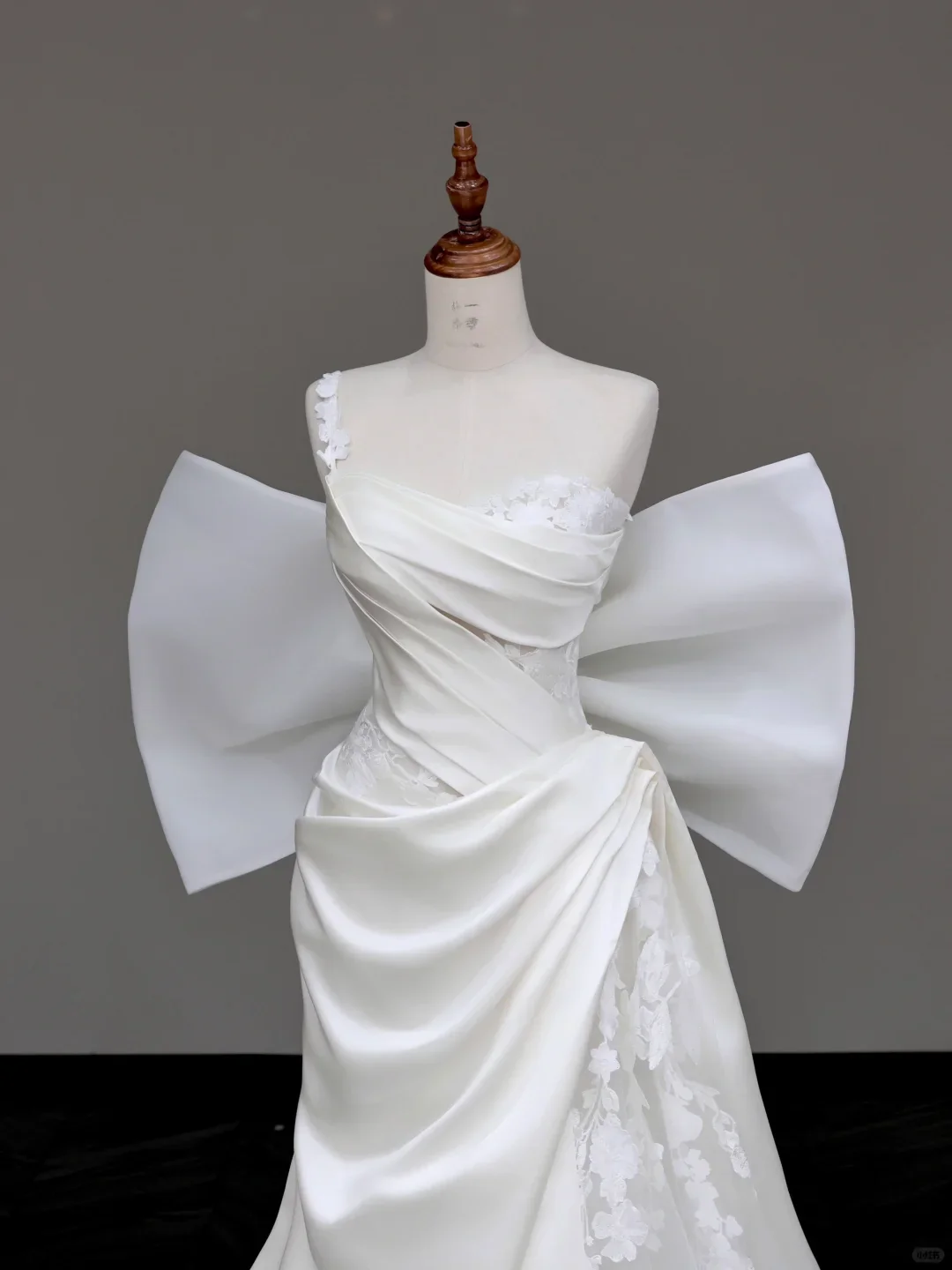 Unique Bridal Gown Mermaid Strapless White Satin Wedding Dresses One Shoulder Bridal Gowns DP689 - Deanwangkt