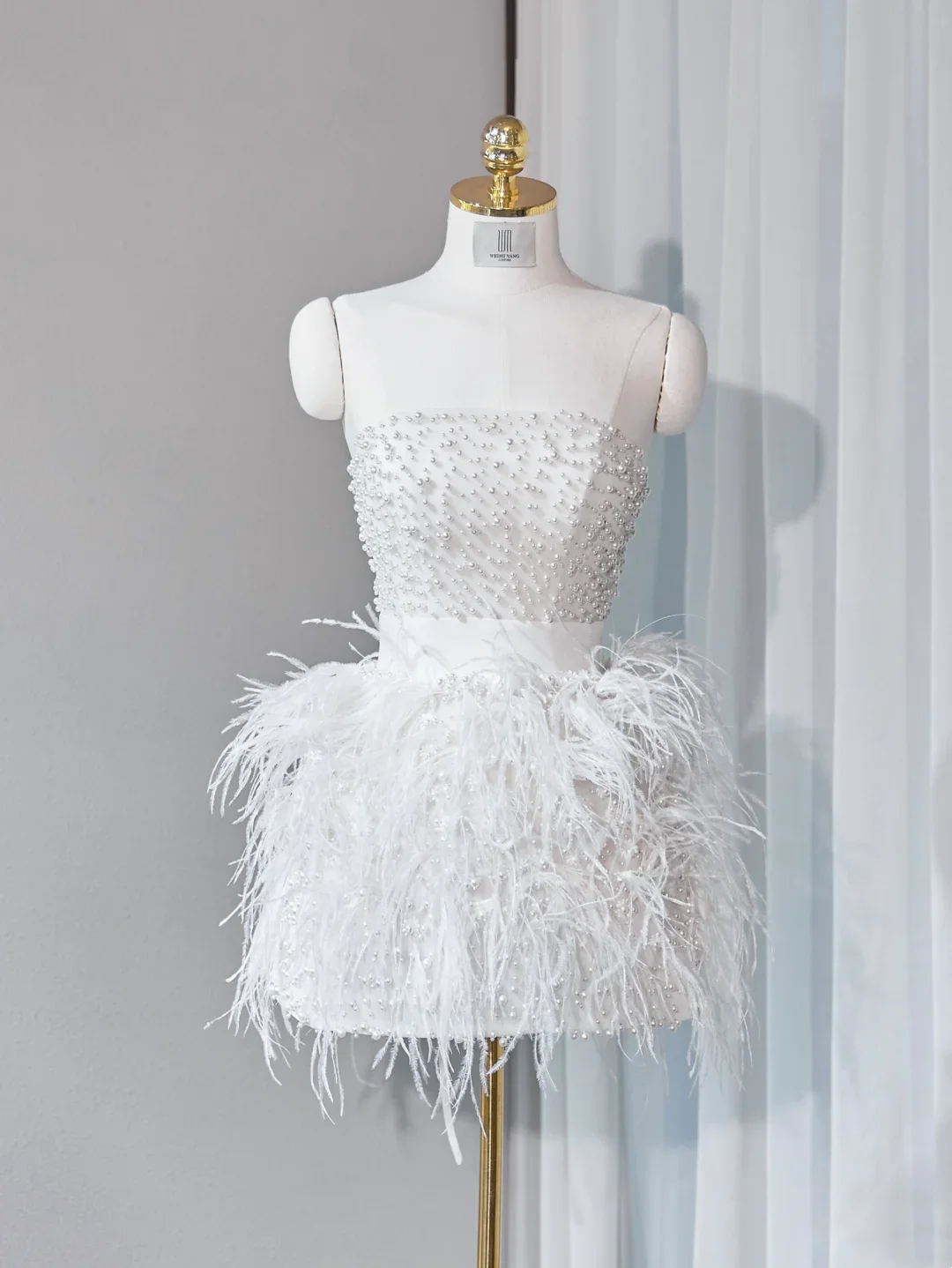 Princess Ball Gown Strapless White Feathers Short Mini Formal 8th Grade Homecoming Dresses Middle School Cocktail Dress Hoco Outfits DH2569 - Deanwangkt