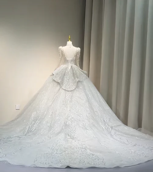 Gorgeous Ball Gown Beaded Long Wedding Dresses Tulle White Bridal Gowns Long Sleeve Bridal Dresses DP3764 - Deanwangkt