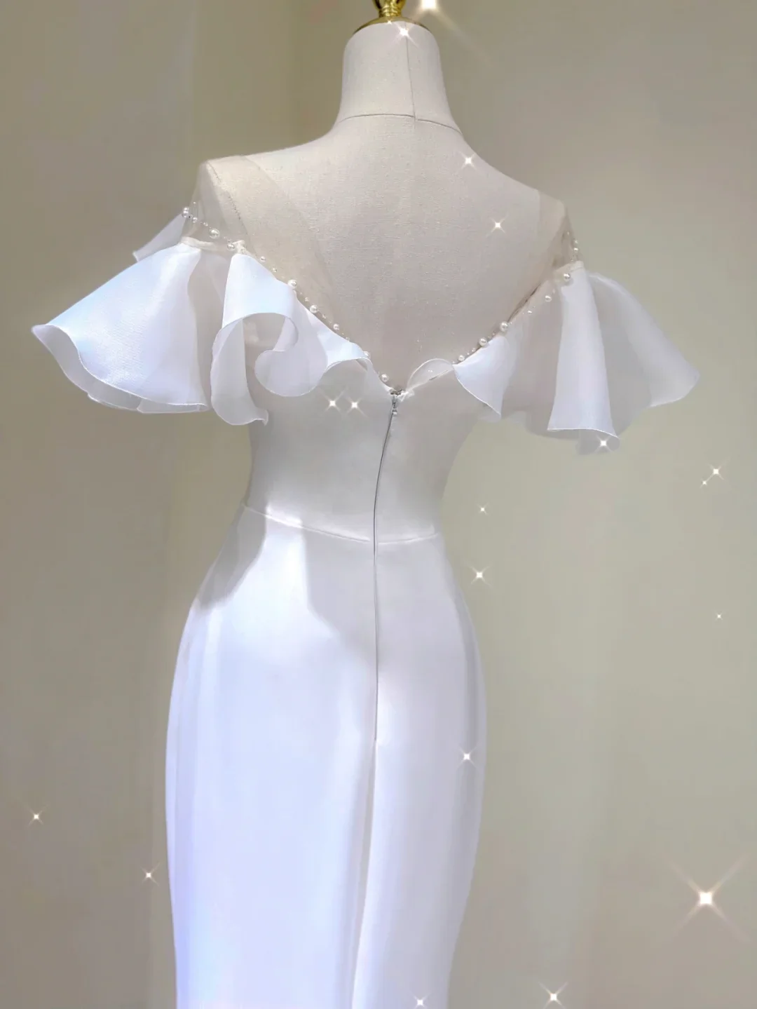 Simple Mermaid V Neckline Long White Wedding Dresses Summer Brides Dress DP386 - Deanwangkt