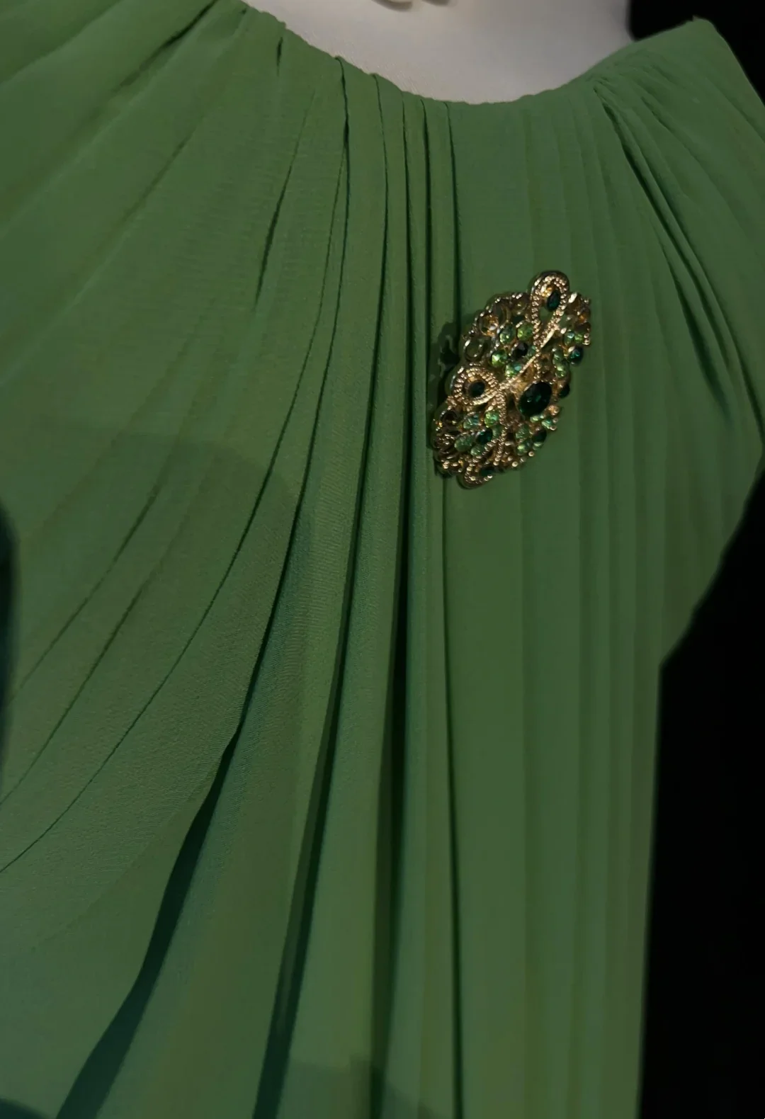 Retro A Line Sweetheart Green Chiffon Sleeveless Pleated Long Prom Dresses Party Dress 21st Birthday Outfits Graduation Dresses DH2668 - Deanwangkt