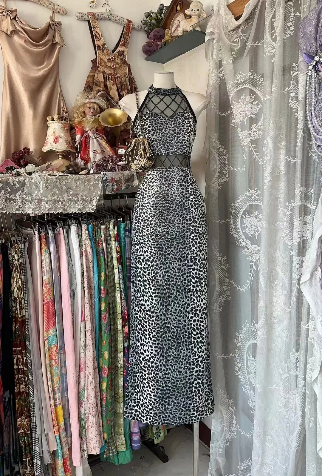 Glamour Leopard Sheath Turtleneck Mother of the Bride Dress DP2878 - Deanwangkt