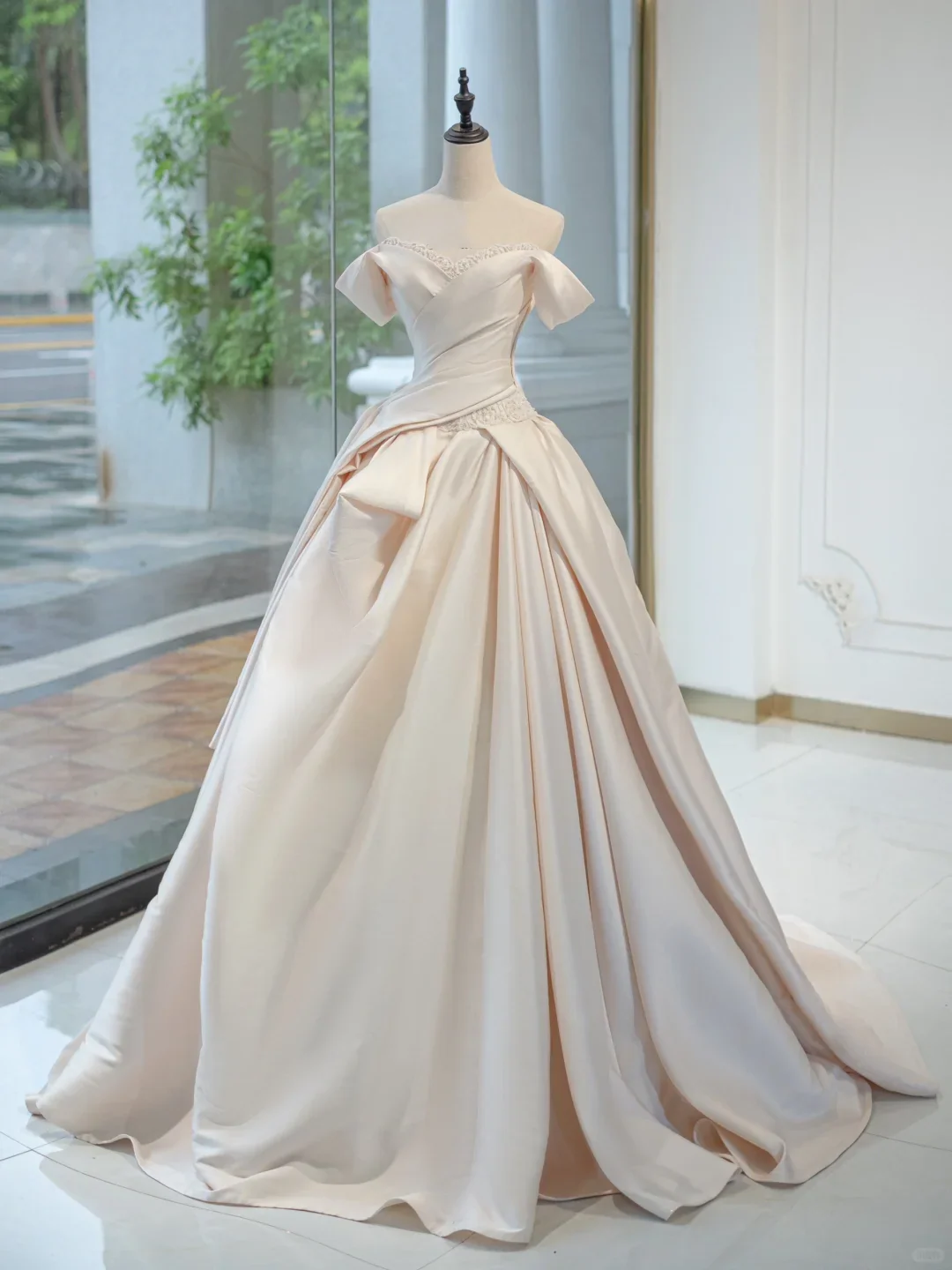 Timeless Bridal Gown Ball Gown Off The Shoulder Satin Long Light Pink Wedding Dresses Elegant Brides Gowns DH731 - Deanwangkt