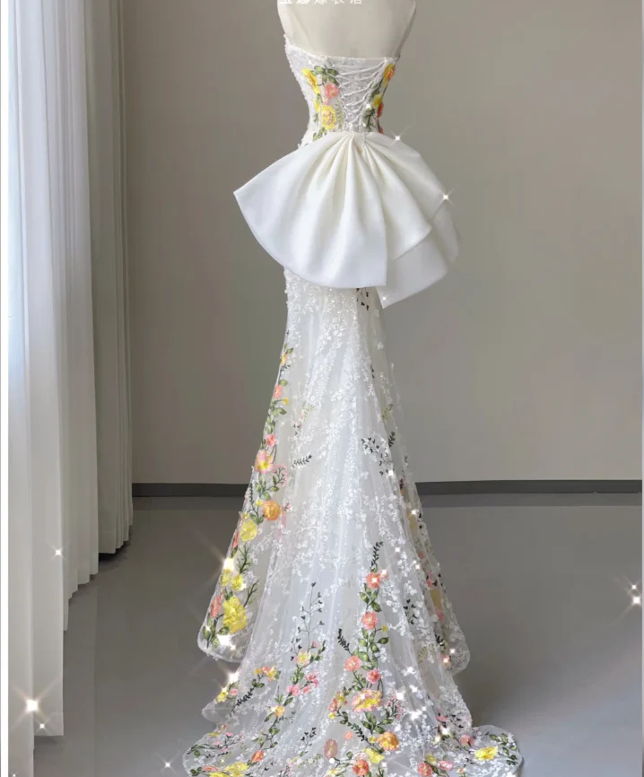 Pretty Mermaid Strapless Lace White Sleeveless Long Prom Dresses Evening Dresses DP446 - Deanwangkt