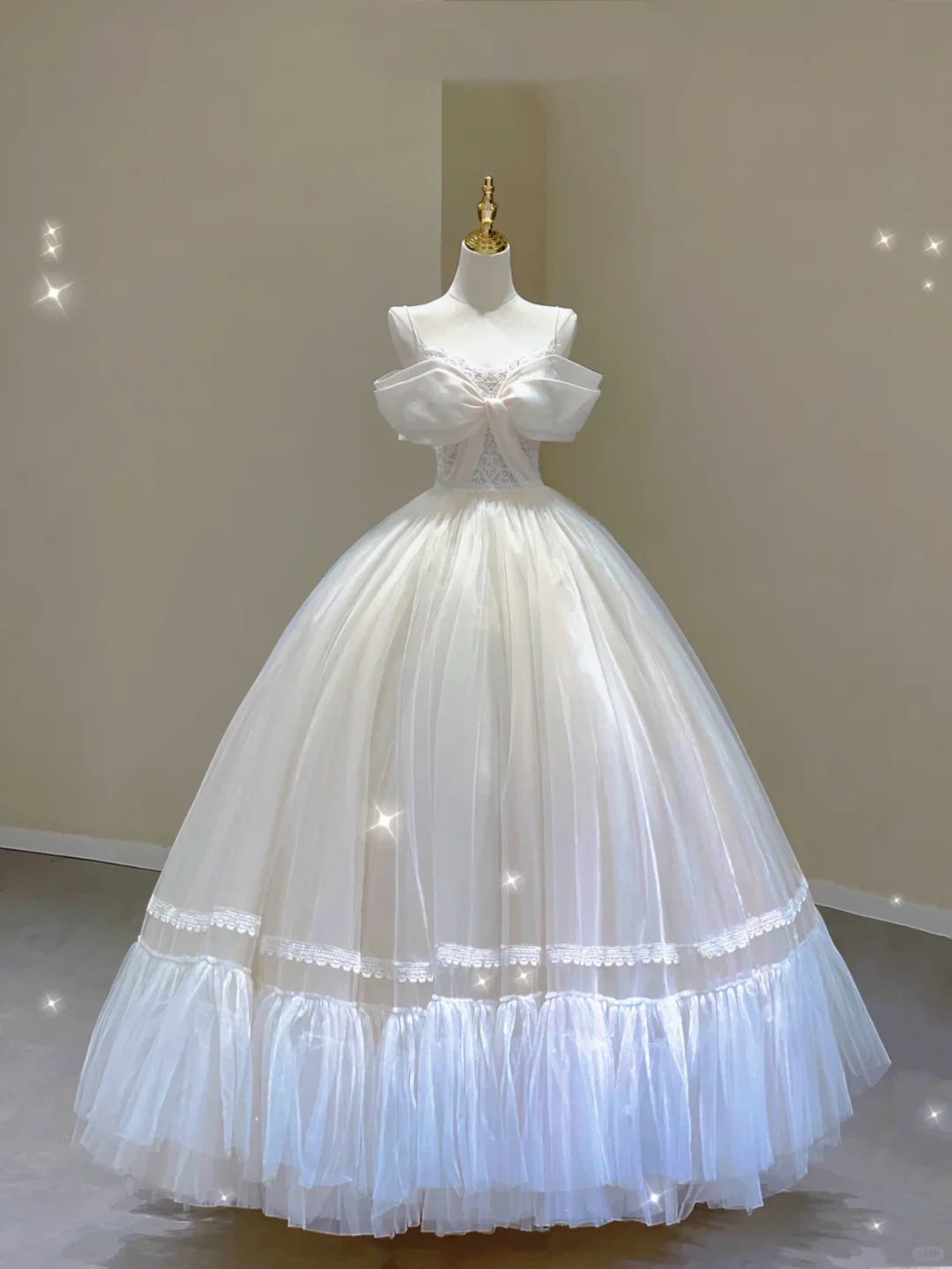 Unique Ball Gown Strapless White Long Satin Wedding Dresses Brides Dress DP318 - Deanwangkt