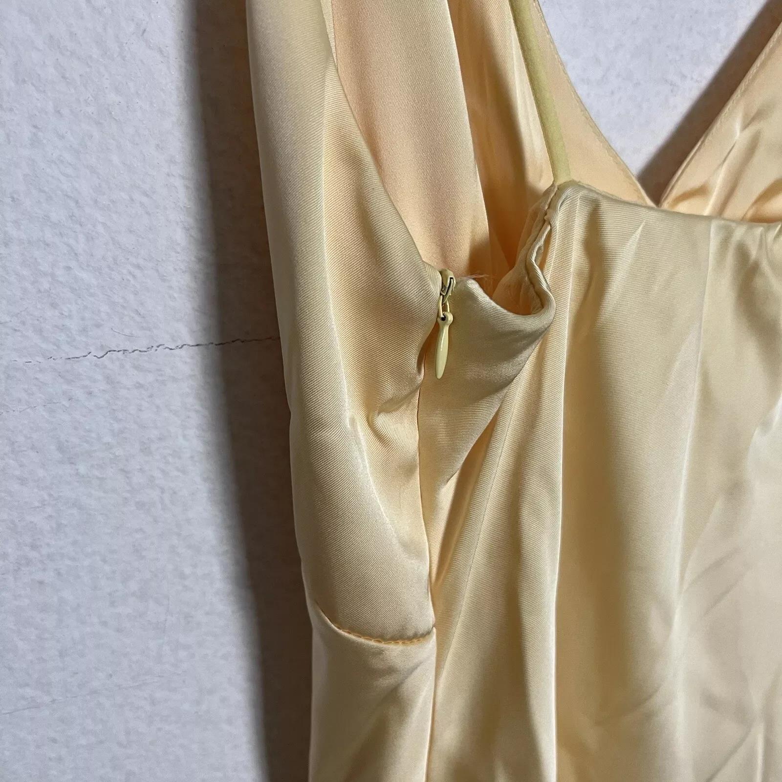 Gorgeous Sheath Straps Yellow Satin Prom Dresses Formal Summer Wedding Guest Dresses Wedding Guest Outfits DP766 - Deanwangkt