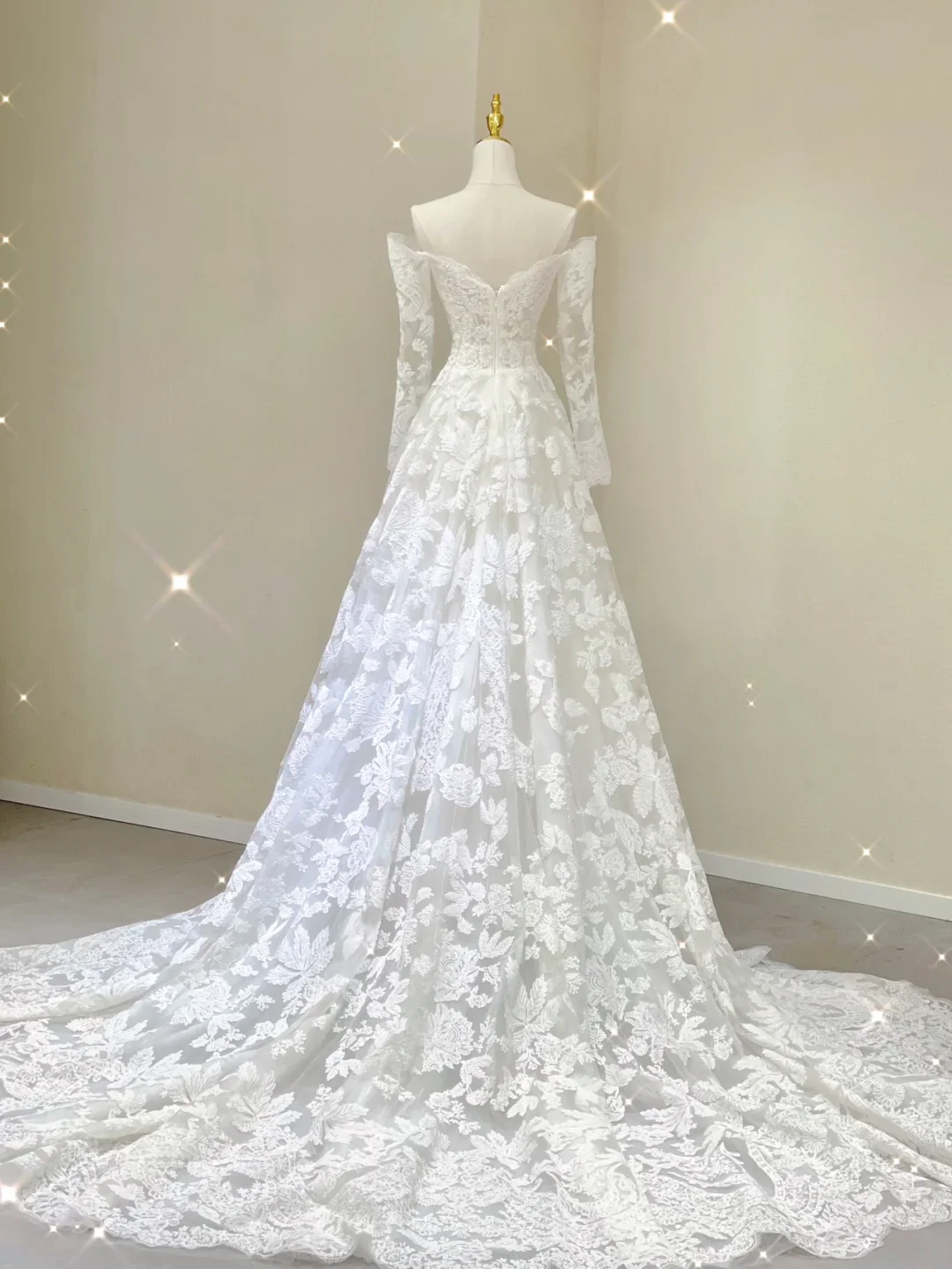 Unique A line Off The Shoulder Lace Long Sleeves White Wedding Dresses Summer Brides Dress DP383 - Deanwangkt