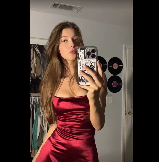 Pretty Sheath Spaghetti Straps Burgundy Formal Homecoming Dresses Short 16th Birthday Outfits Graduation Dress Mini Cocktail Dresses DH2353 - Deanwangkt