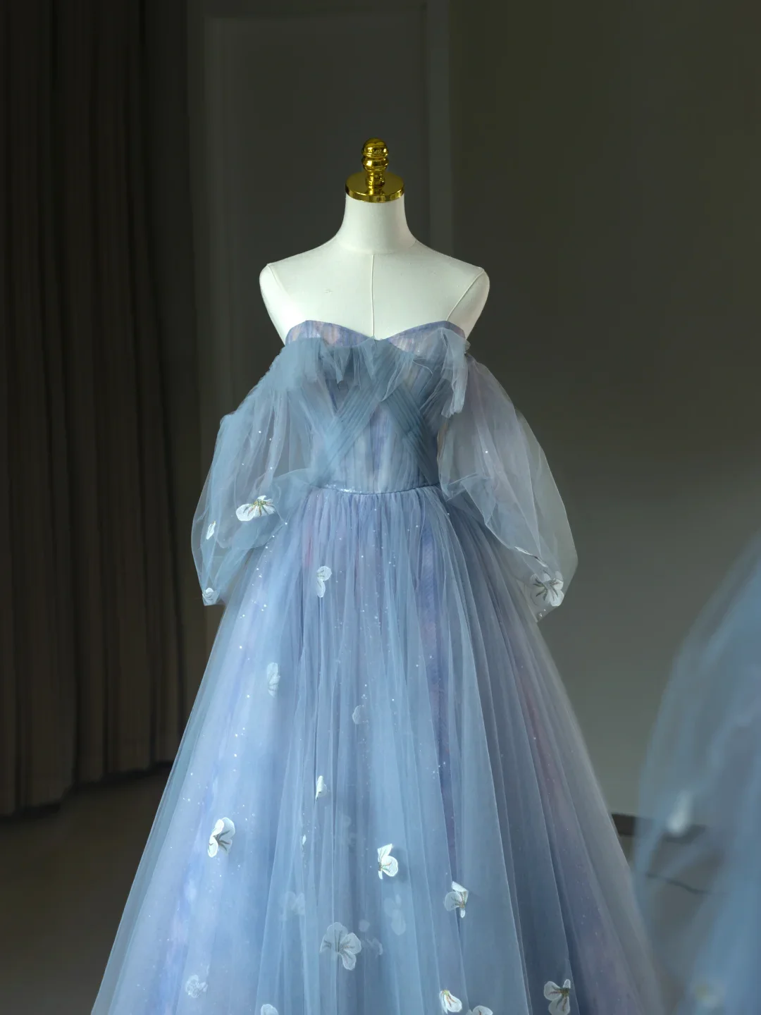 Pretty Ball Gown Off The Shoulder Blue Tulle Long Floral Quinceanera Dress Formal Gowns Sweet 17 Dresses Vestido De 15 Anos Sweet 16 Dress DH2062 - Deanwangkt