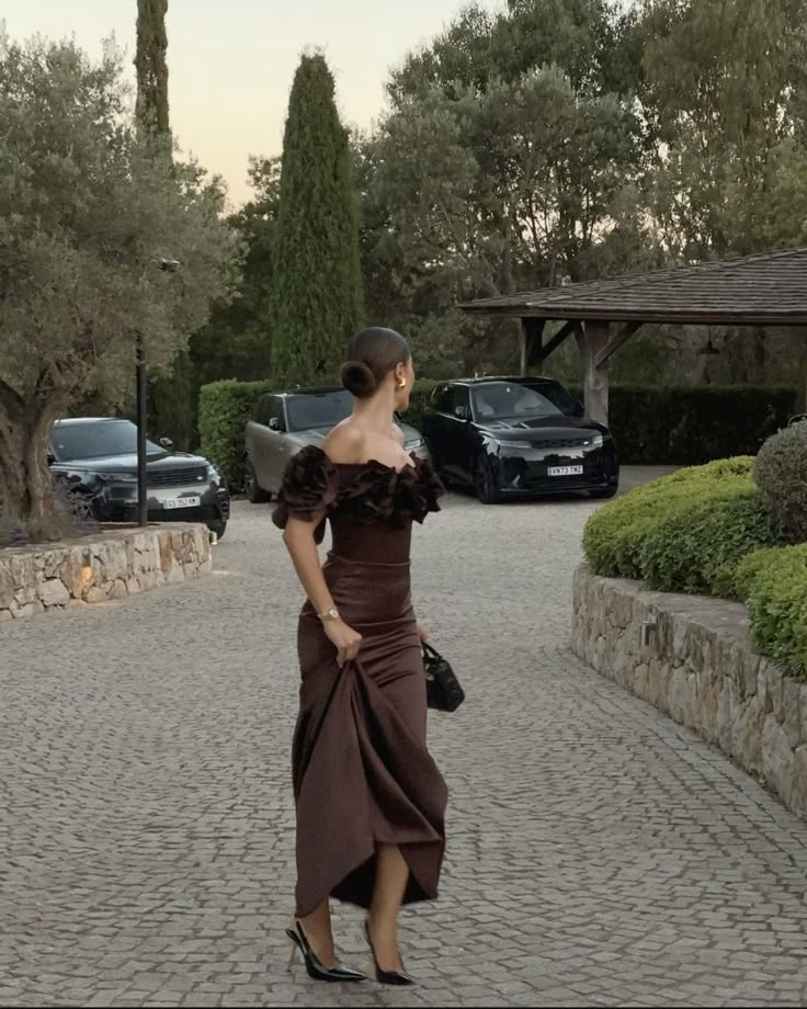 Elegant Wedding Guest Outfit Sheath Off The Shoulder Brown Night Dresses Summer Wedding Guest Dresses Graduation Dresses DP753 - Deanwangkt