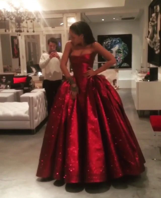 Modest Ball Gown Strapless Burgundy Sequin Sleeveless Long Evening Party Gowns Evening Dress Special Formal Dresses Prom Dress DH1369 - Deanwangkt