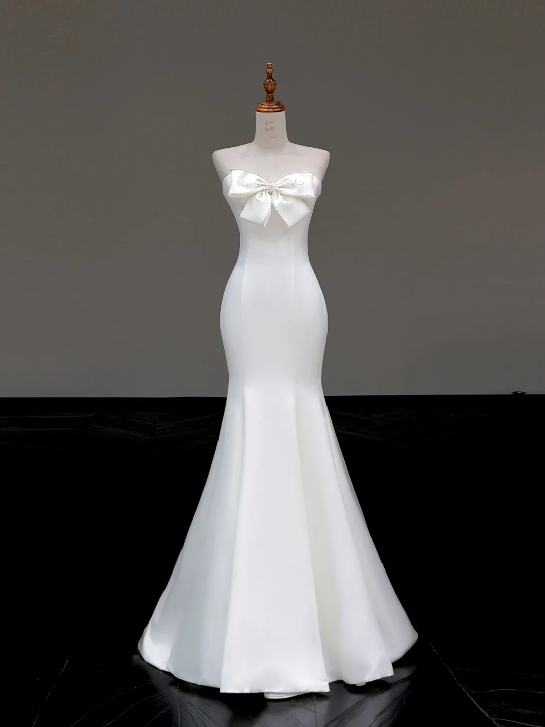 Simple Bridal Gown Mermaid Strapless Satin White Wedding Dresses Minimalist Bridal Gowns DP805 - Deanwangkt