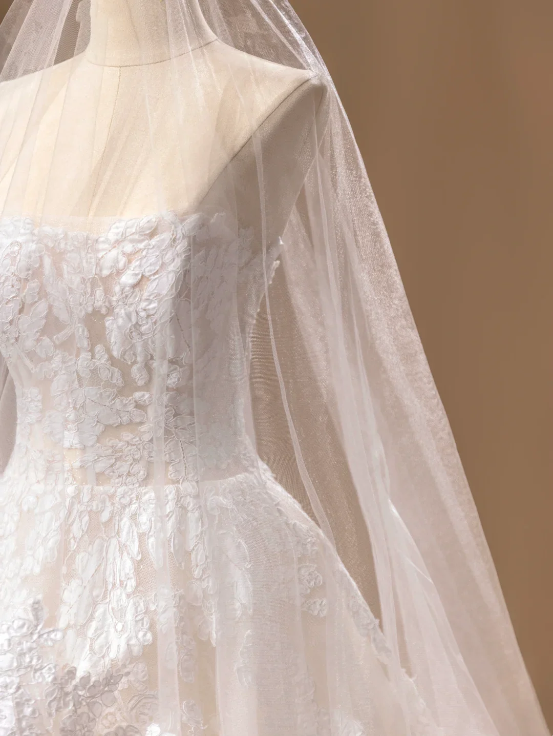 Princess Bridal Dress Ball Gown Sweetheart Lace White Wedding Dress With Appliques Wedding Dresses Modest Wedding Gowns DH1762 - Deanwangkt