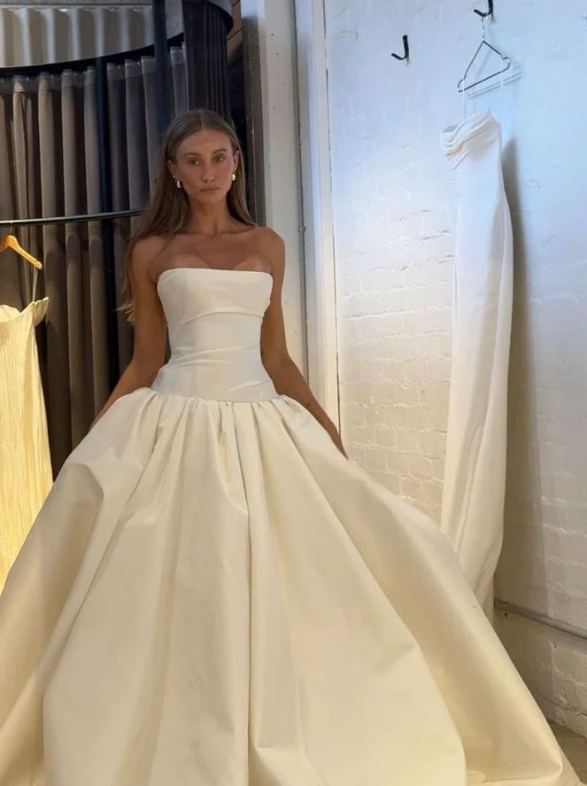 Classy Elegant Wedding Dress Ball Gown Strapless Satin Long Wedding Dresses Bridal Gowns DH735 - Deanwangkt
