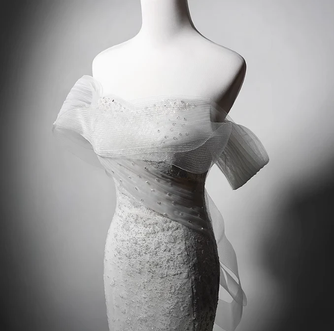 Elegant White Mermaid Evening Gowns Off-the-shoulder Tulle Long Prom Dress Modest Sleeveless Formal Dress DH2747 - Deanwangkt