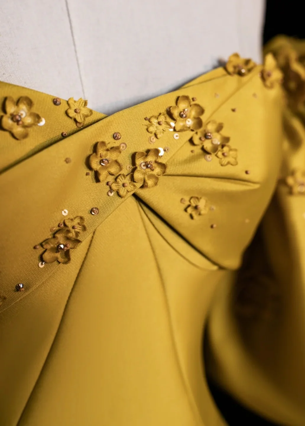 Glam Sweetheart A-Line Long Prom Dresses Satin Yellow Evening Dresses DP3342 - Deanwangkt