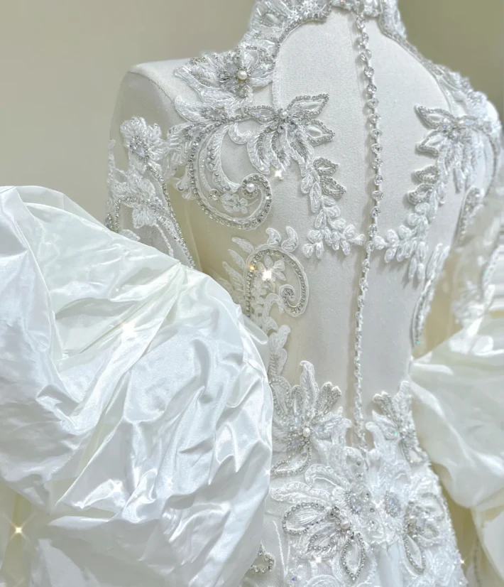 Luxury Mermaid High Neckline Long Sleeves  Lace White Wedding Dresses Brides Dress DP437 - Deanwangkt