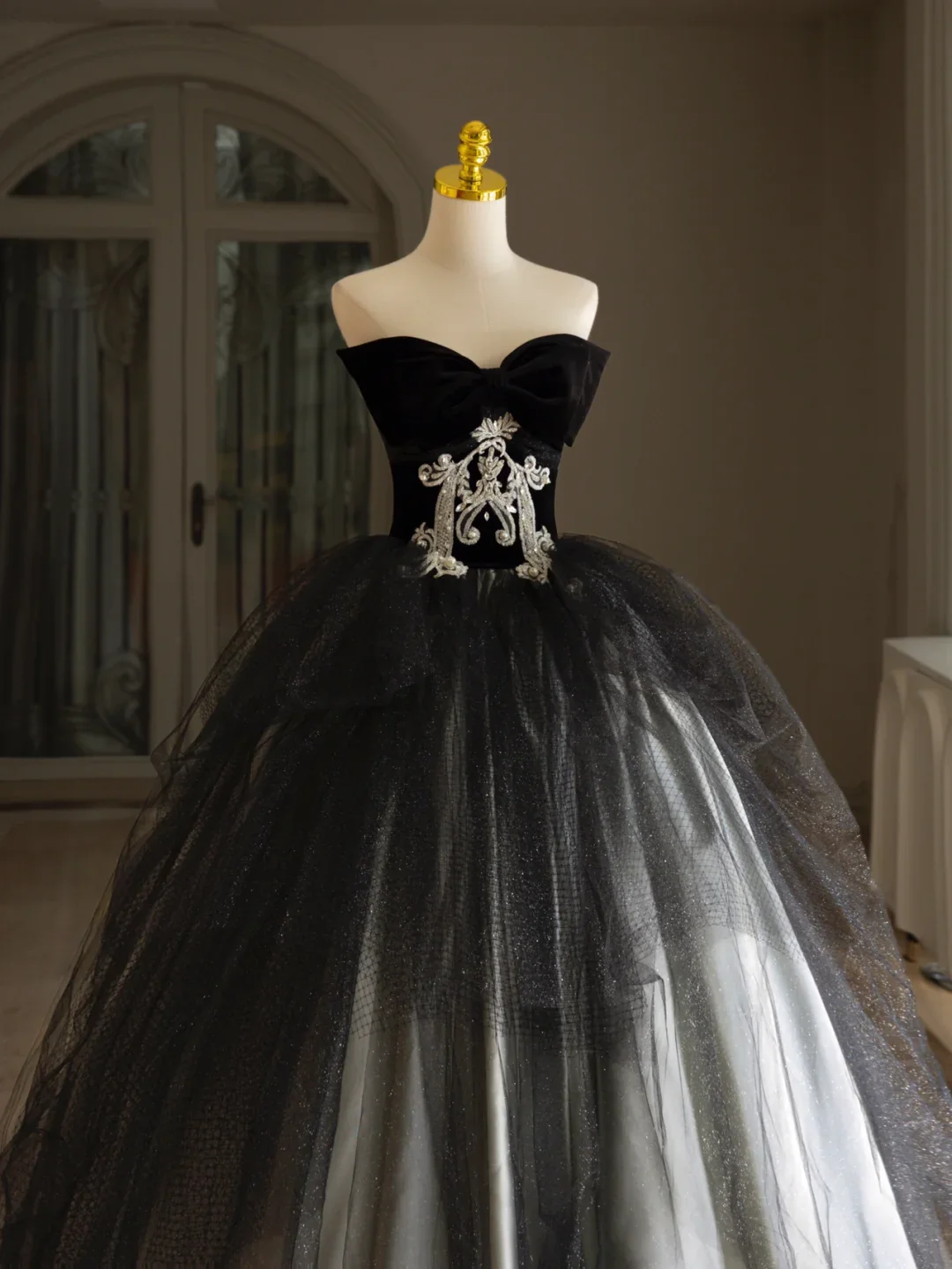 Luxury Ball Gown Sweetheart Neck Off Shoulder Lace Appliques Black Tulle Quinceanera Dress Quinceanera Dress Formal Gowns Vestido De 15 Anos Sweet 16 Dress DH1292 - Deanwangkt