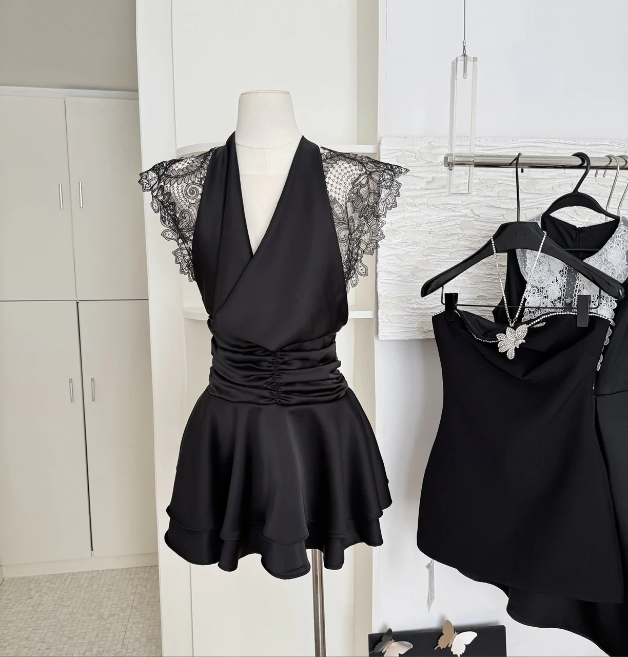 Sexy A Line Halter Neckline Summer Dress Little Black Dress Holiday Party Outfits For Women DP0098 - Deanwangkt