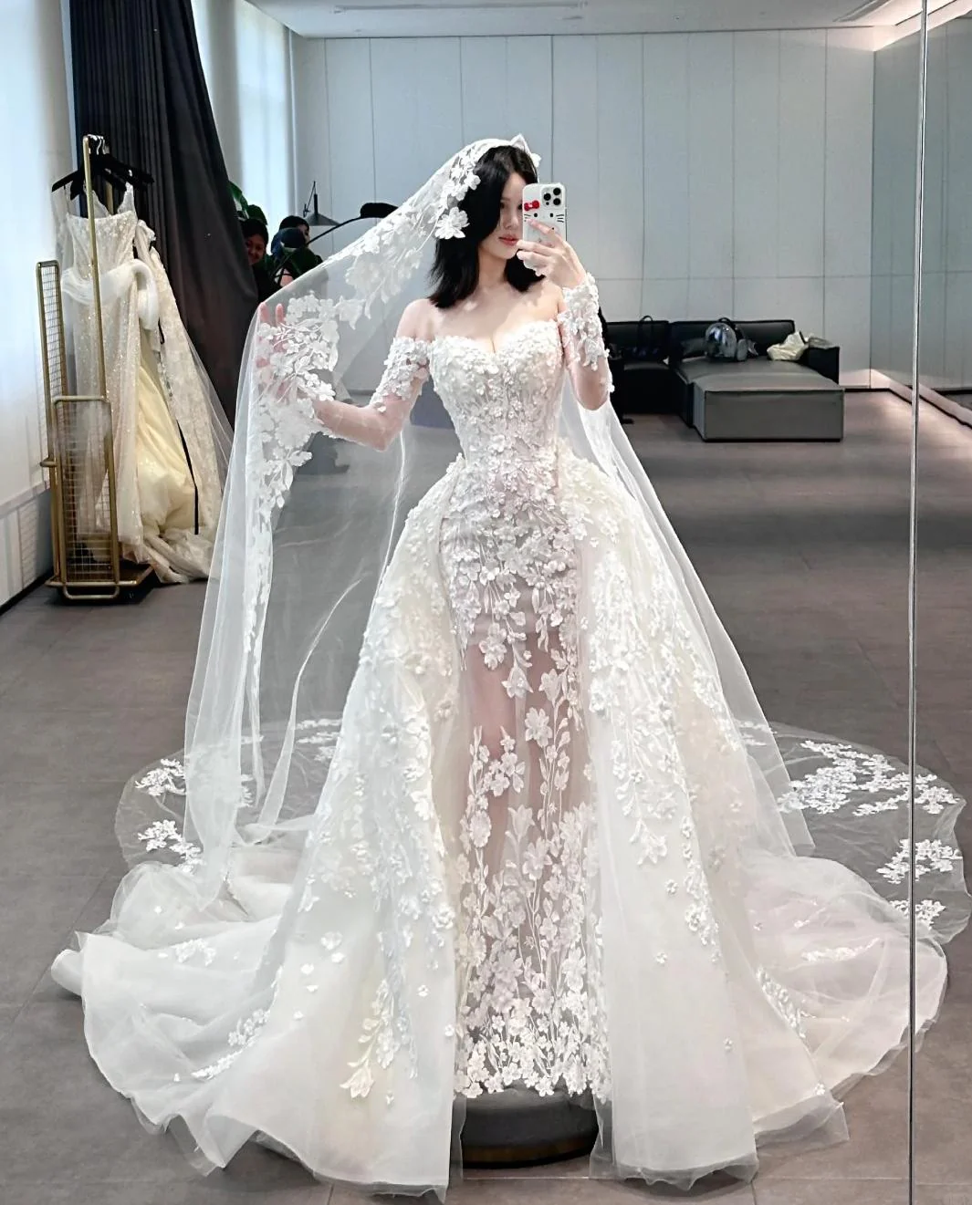 Modest Strapless Sheath Bridal Gown Glam Tulle Applique Train Wedding Dress DP2862 - Deanwangkt