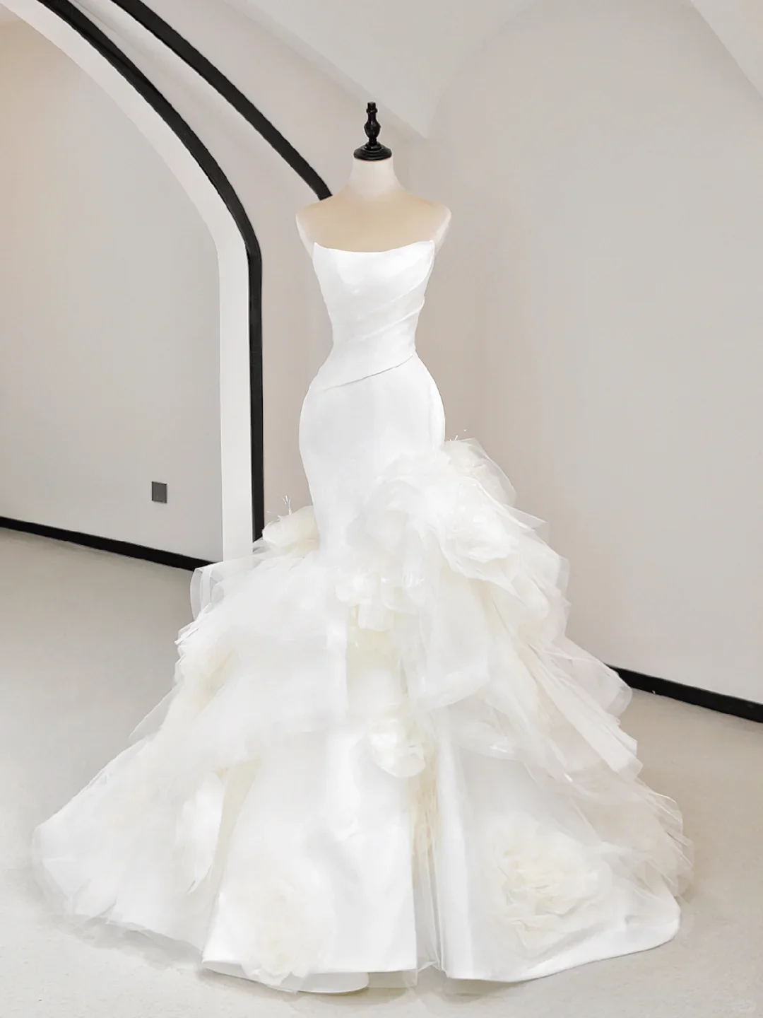 Unique Bridal Gown Mermaid Strapless White Satin Long Wedding Dresses Elegant Brides Gowns DH734 - Deanwangkt