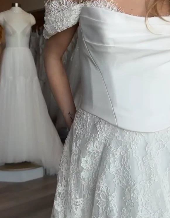 Princess Bridal Dress Mermaid Off The Shoulder Lace Wedding Dress With Short Sleeves Wedding Dresses Modest Wedding Gowns DH1427 - Deanwangkt