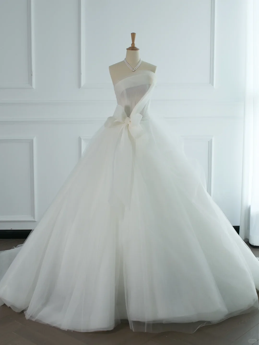 Pretty Wedding Dress Ball Gown Strapless White Sleeveless Tulle Long Vintage Wedding Dresses Bridal Gowns Brides Gown DH377 - Deanwangkt