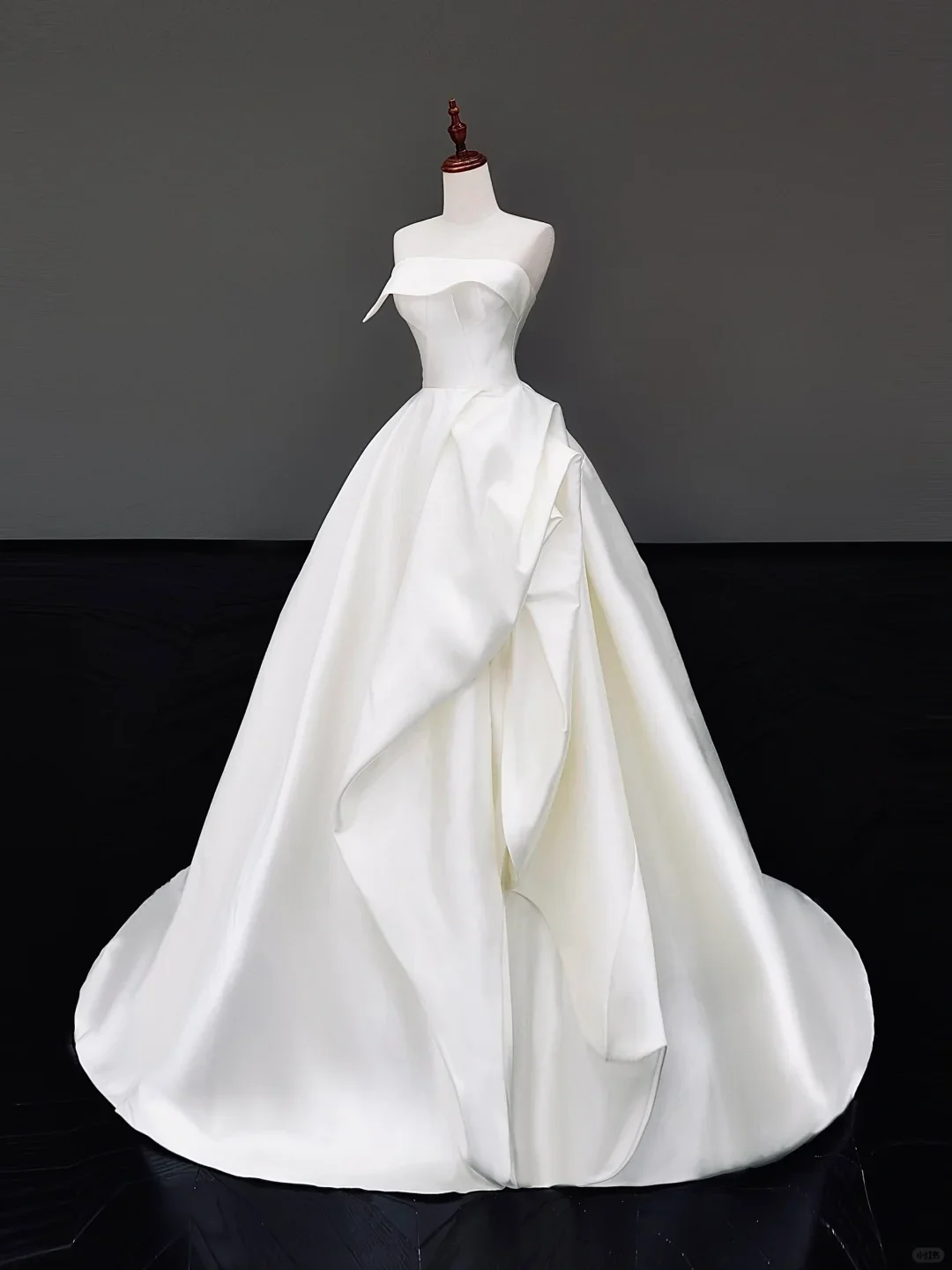 Timeless Bridal Gown Ball Gown Strapless White Satin Wedding Dresses Bridal Gowns DP831 - Deanwangkt