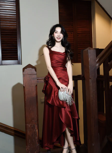 Gorgeous Sheath Long Prom Dresses Satin Sleeveless Formal Dresses Ruffle Burgundy Birthday Dresses DP3258 - Deanwangkt