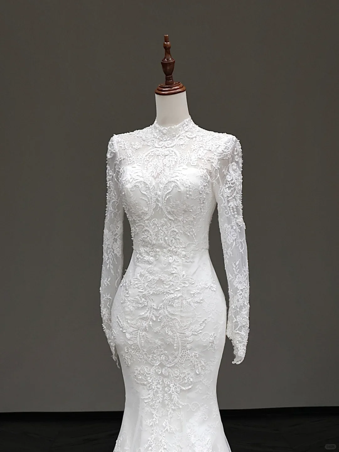 Vintage Mermaid High Neckline White Long Sleeves Lace Wedding Dress Elegant Brides Dress DP652 - Deanwangkt