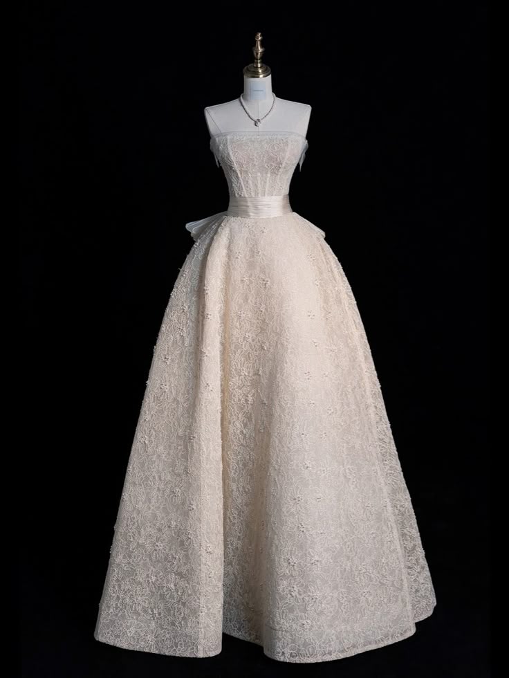 Unique Wedding Dress Ball Gown Strapless Neck Lace Long Wedding Dresses Bridal Gowns Elegant Brides Gown DH741 - Deanwangkt