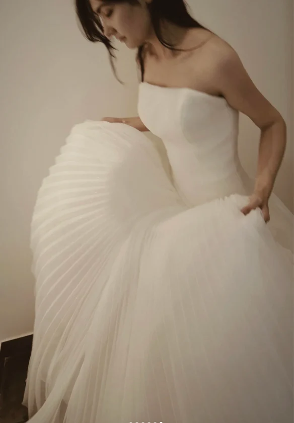 Modest Strapless Ball Gown Satin Wedding Dress, White Tulle Ruffles Bridal Gowns DP03025 - Deanwangkt