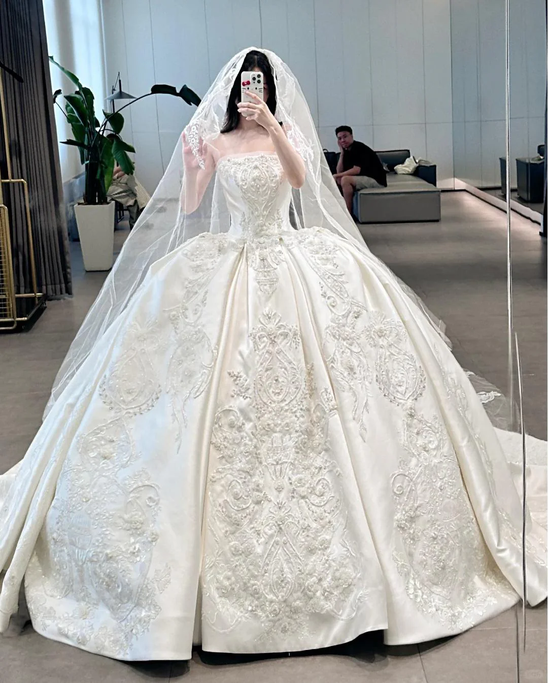 Elegant White Bridal Dress Strapless Ball Gown Satin Applique Wedding Dress Modest Bridal Gown DP2822 - Deanwangkt