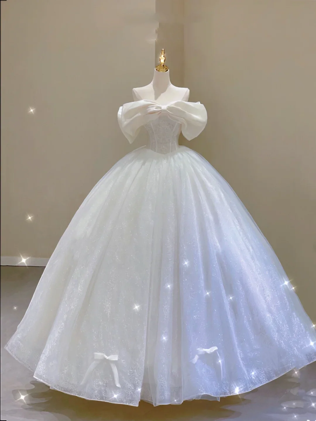 Classy Elegant Ball Gown Strapless White Long Satin Wedding Dresses Brides Dress DP315 - Deanwangkt