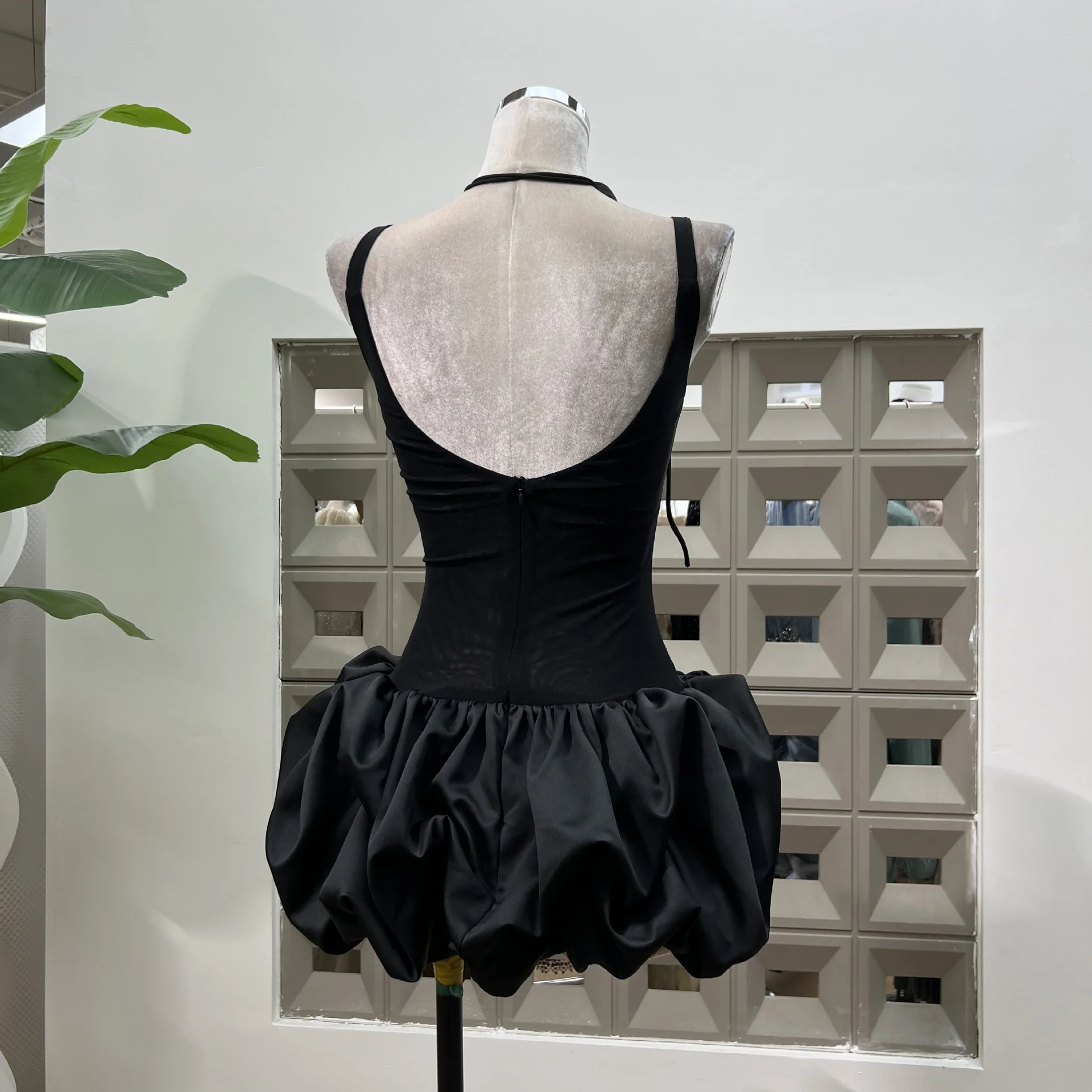 Modest Sheath Square Neck Tight Short Formal Homecoming Dress Middle School Short 18th Birthday Outfits Graduation Dress Cocktail Dresses DH2467 - Deanwangkt