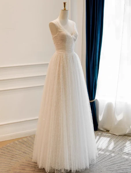 Elegant V-neck A-Line Long Wedding Dresses Lace White Bridal Gowns DP3299 - Deanwangkt
