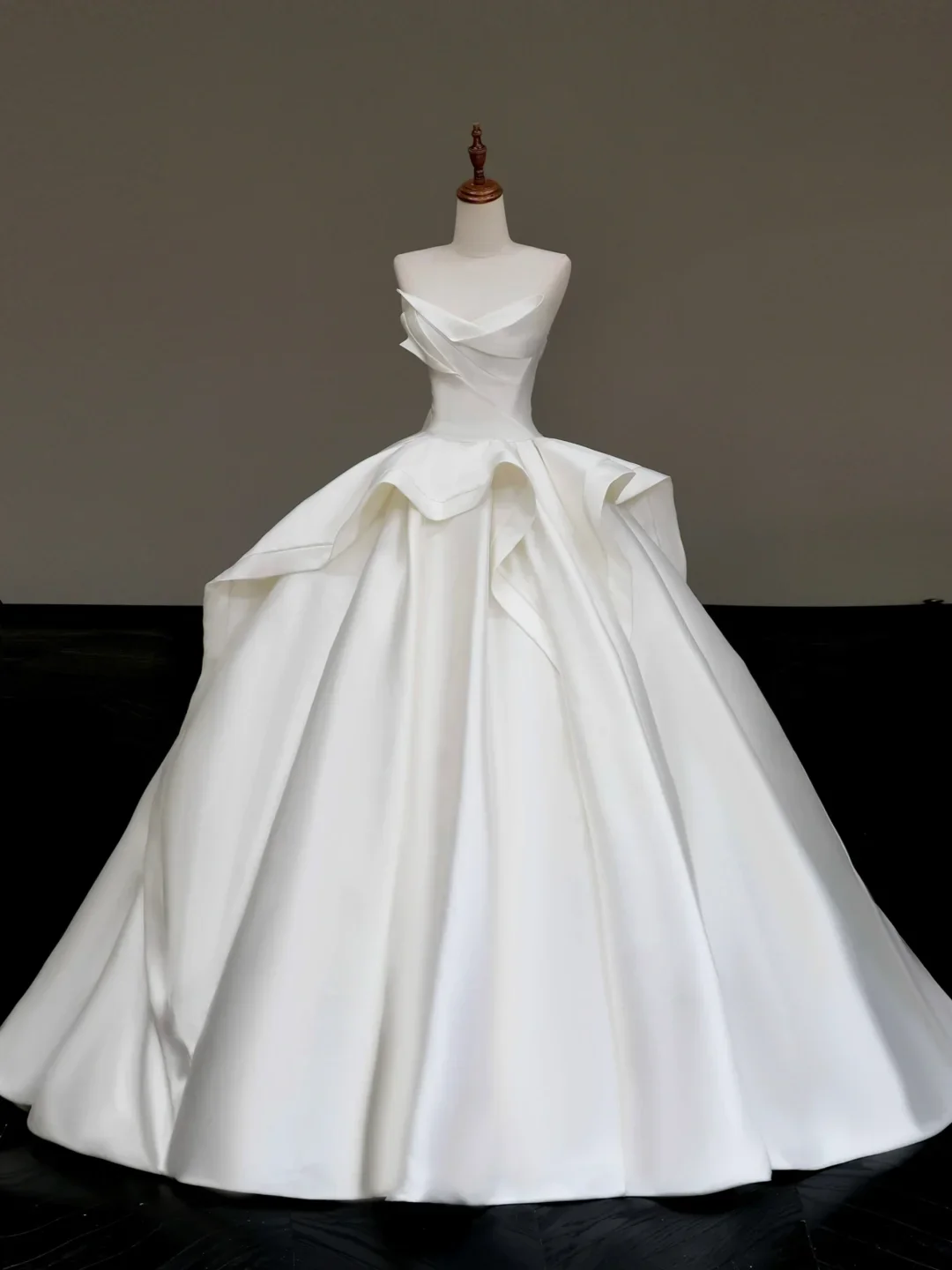 Timeless Bridal Gown Ball Gown Sweetheart White Satin Wedding Dresses Bridal Gowns DP833 - Deanwangkt
