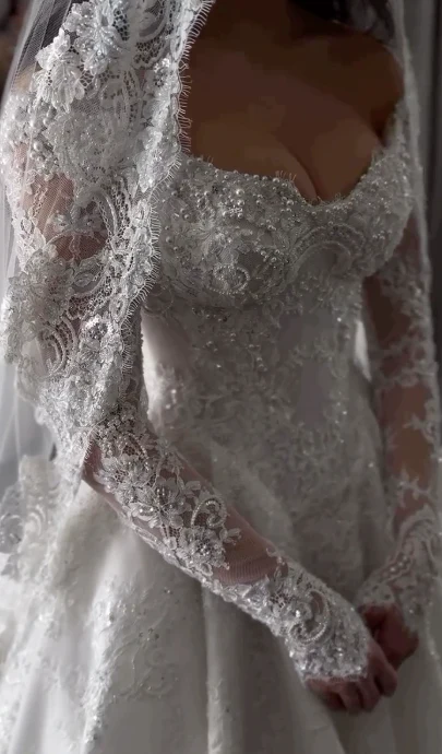 Ethereal Wedding Dress Ball Gown Off The Shoulder Tulle Lace White Wedding Dresses Bridal Gowns DH854 - Deanwangkt