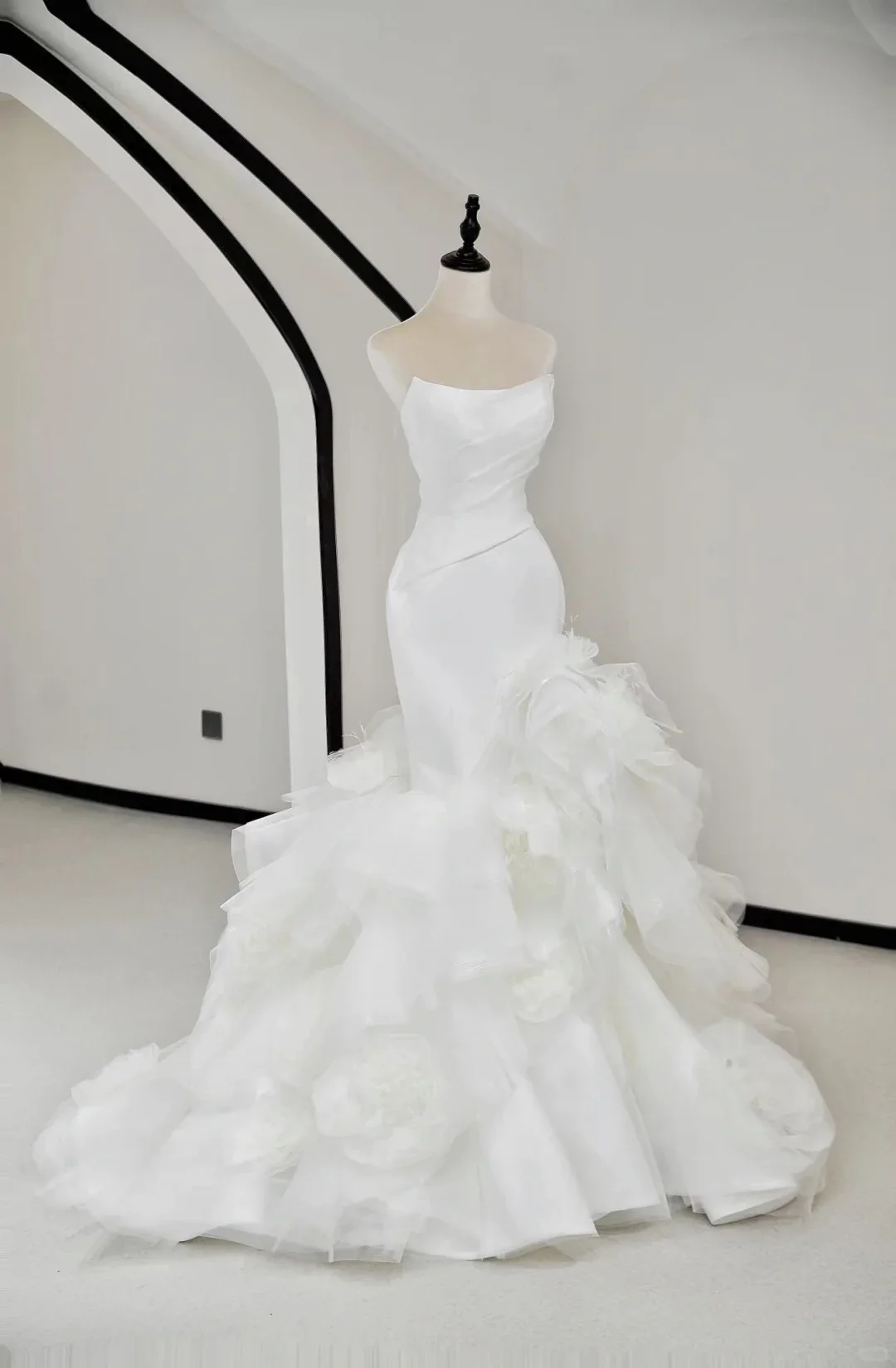 Unique Bridal Gown Mermaid Strapless White Satin Long Wedding Dresses Elegant Brides Gowns DH734 - Deanwangkt